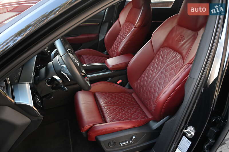 Позашляховик / Кросовер Audi e-tron S Sportback 2022 в Львові