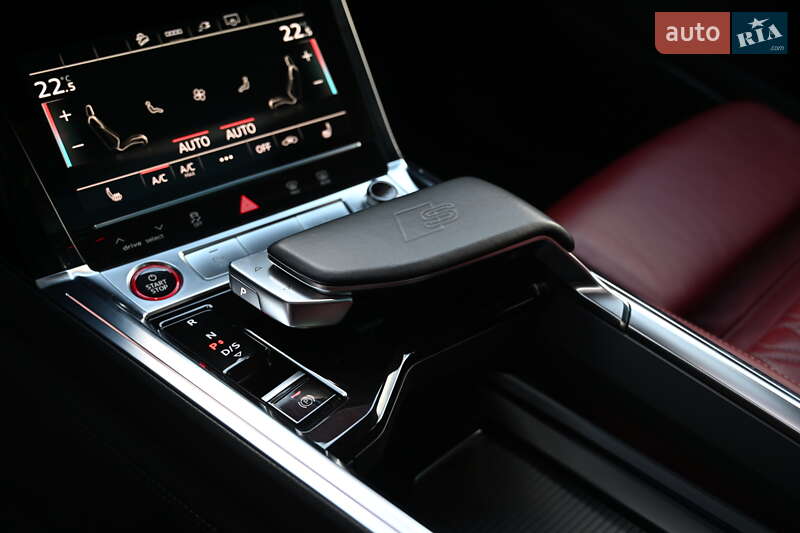 Позашляховик / Кросовер Audi e-tron S Sportback 2022 в Львові