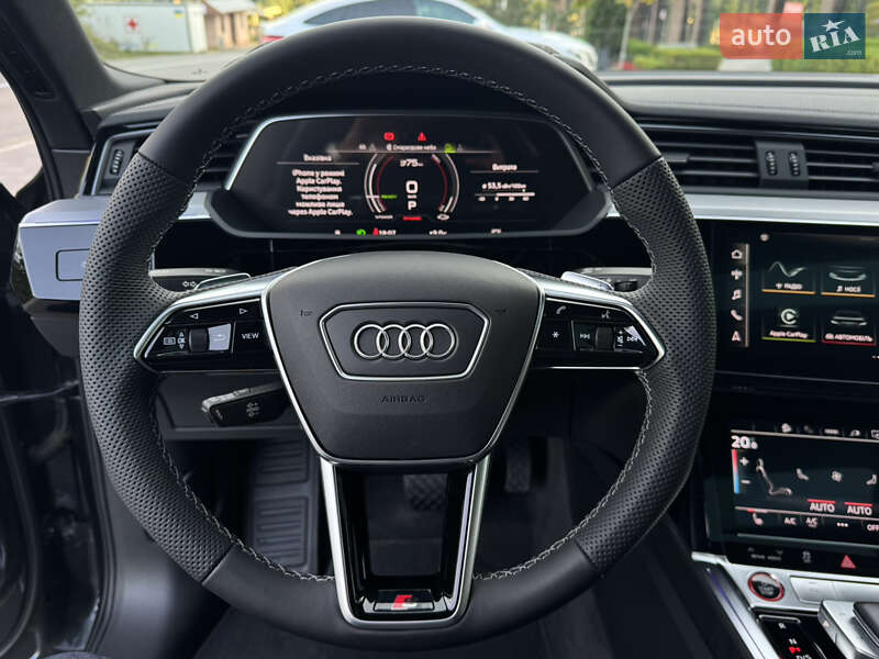 Позашляховик / Кросовер Audi e-tron S Sportback 2021 в Ужгороді