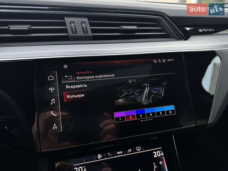 Позашляховик / Кросовер Audi e-tron S Sportback 2021 в Ужгороді