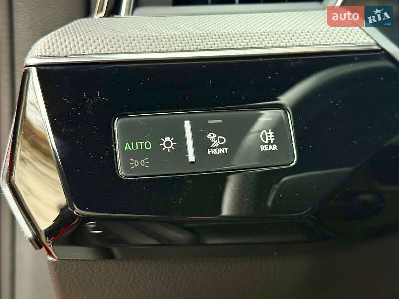 Внедорожник / Кроссовер Audi e-tron S Sportback 2022 в Днепре