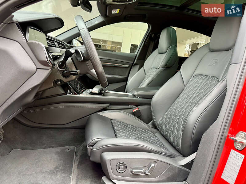 Внедорожник / Кроссовер Audi e-tron S Sportback 2022 в Днепре