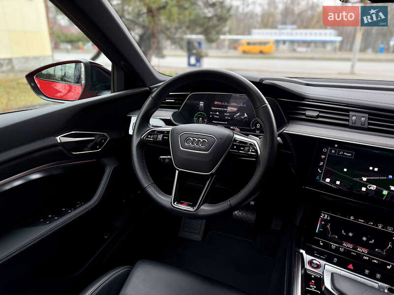 Внедорожник / Кроссовер Audi e-tron S Sportback 2022 в Днепре