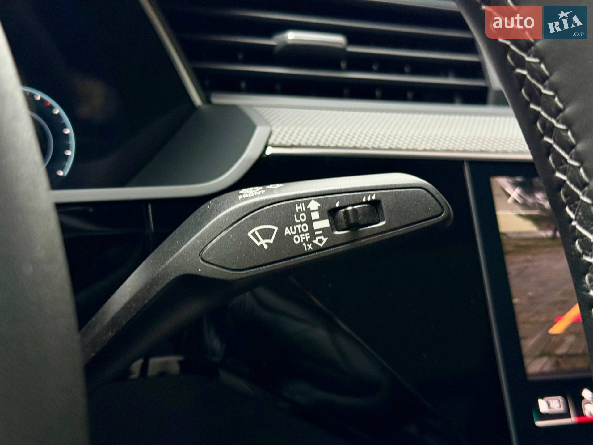 2022 Audi e-tron S Sportback - мініатюра 94