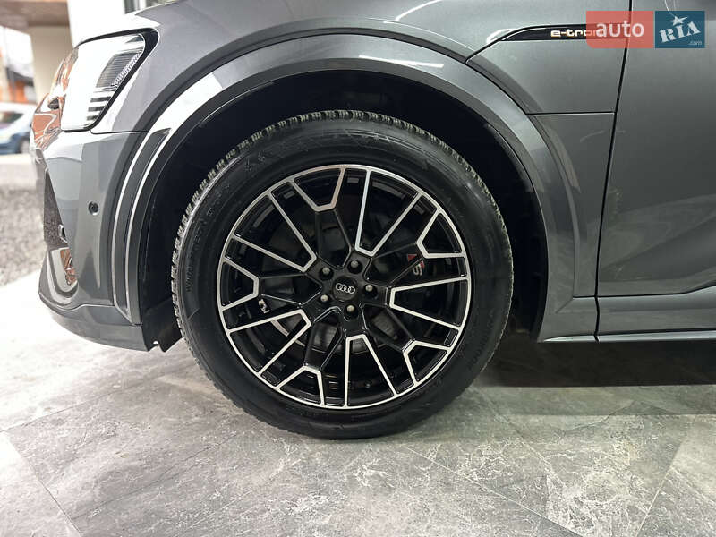 Позашляховик / Кросовер Audi e-tron S Sportback 2021 в Ужгороді фото 16 Позашляховик / Кросовер Audi e-tron S Sportback 2021 в Ужгороді