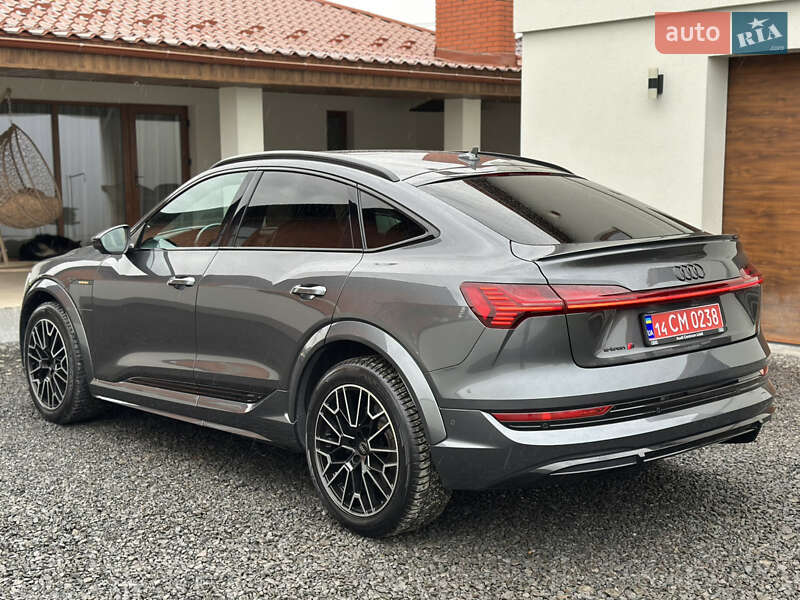 Позашляховик / Кросовер Audi e-tron S Sportback 2021 в Ужгороді фото 21 Позашляховик / Кросовер Audi e-tron S Sportback 2021 в Ужгороді