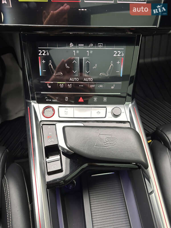 Позашляховик / Кросовер Audi e-tron S Sportback 2021 в Ужгороді фото 51 Позашляховик / Кросовер Audi e-tron S Sportback 2021 в Ужгороді