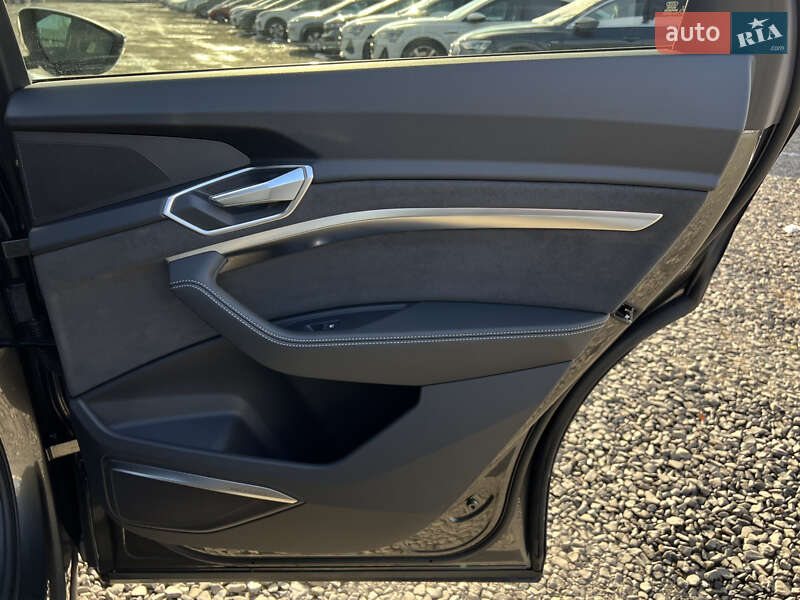 Внедорожник / Кроссовер Audi e-tron S Sportback 2023 в Луцке