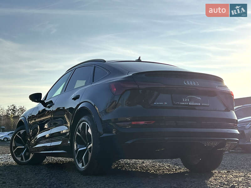 Позашляховик / Кросовер Audi e-tron S Sportback 2022 в Луцьку