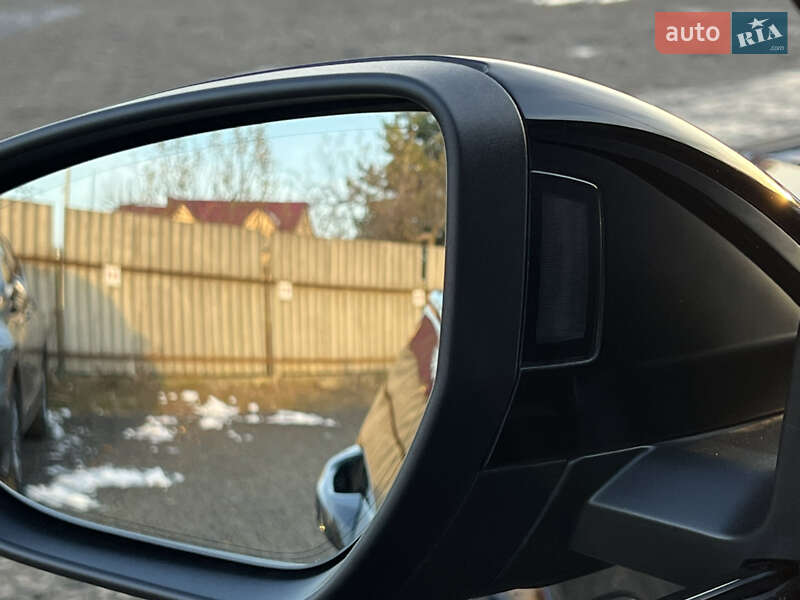 Позашляховик / Кросовер Audi e-tron S Sportback 2022 в Луцьку