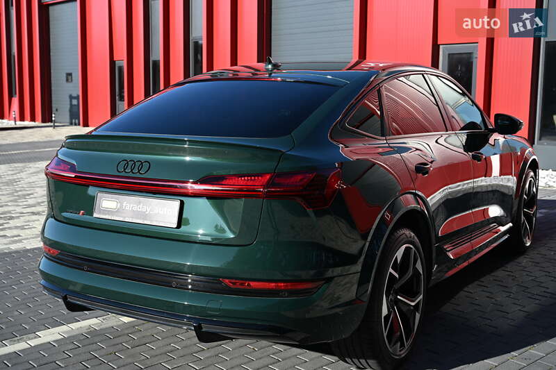 Позашляховик / Кросовер Audi e-tron S Sportback 2022 в Львові фото 25 Позашляховик / Кросовер Audi e-tron S Sportback 2022 в Львові