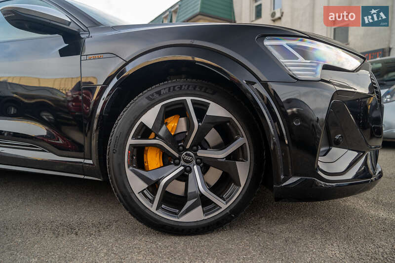 Внедорожник / Кроссовер Audi e-tron S Sportback 2022 в Киеве