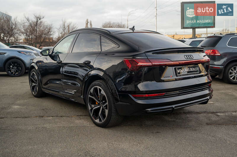 Внедорожник / Кроссовер Audi e-tron S Sportback 2022 в Киеве