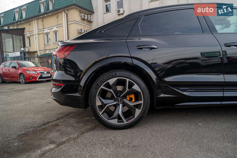 Внедорожник / Кроссовер Audi e-tron S Sportback 2022 в Киеве