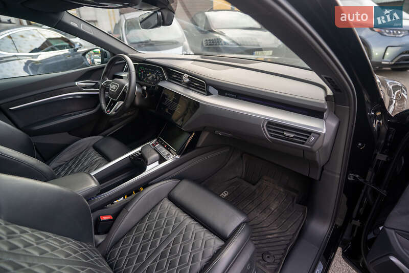Внедорожник / Кроссовер Audi e-tron S Sportback 2022 в Киеве