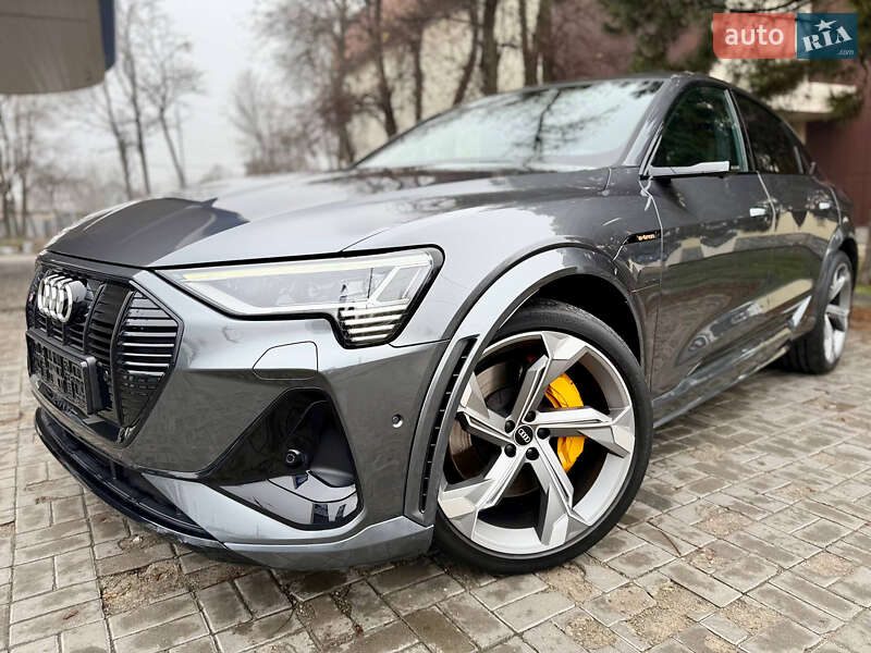 Внедорожник / Кроссовер Audi e-tron S Sportback 2022 в Днепре