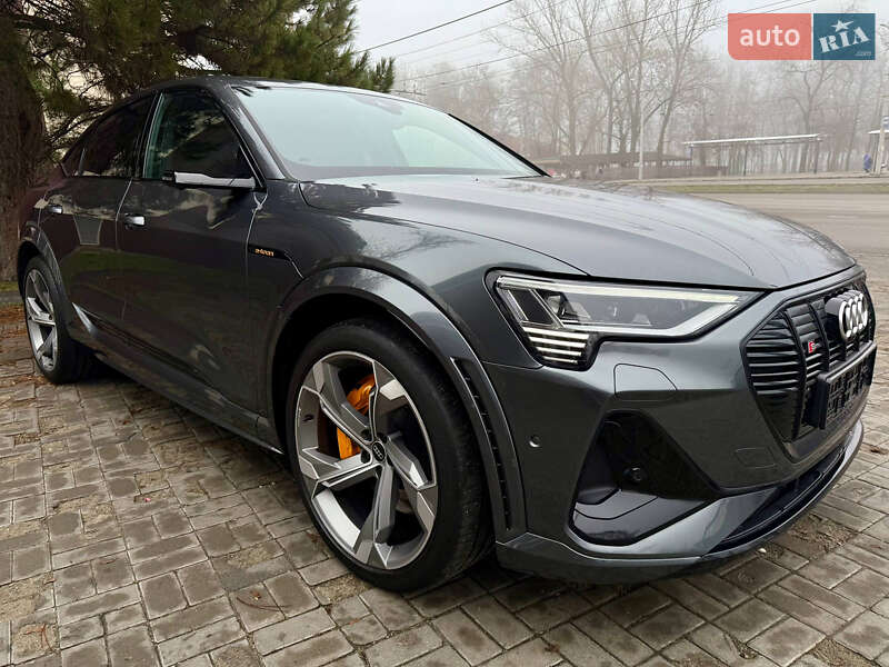 Внедорожник / Кроссовер Audi e-tron S Sportback 2022 в Днепре