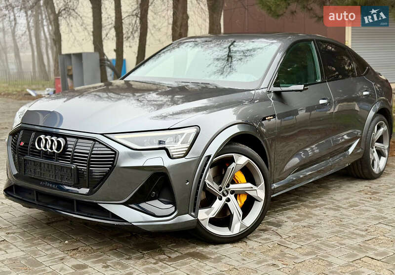 Audi e-tron S Sportback 2022