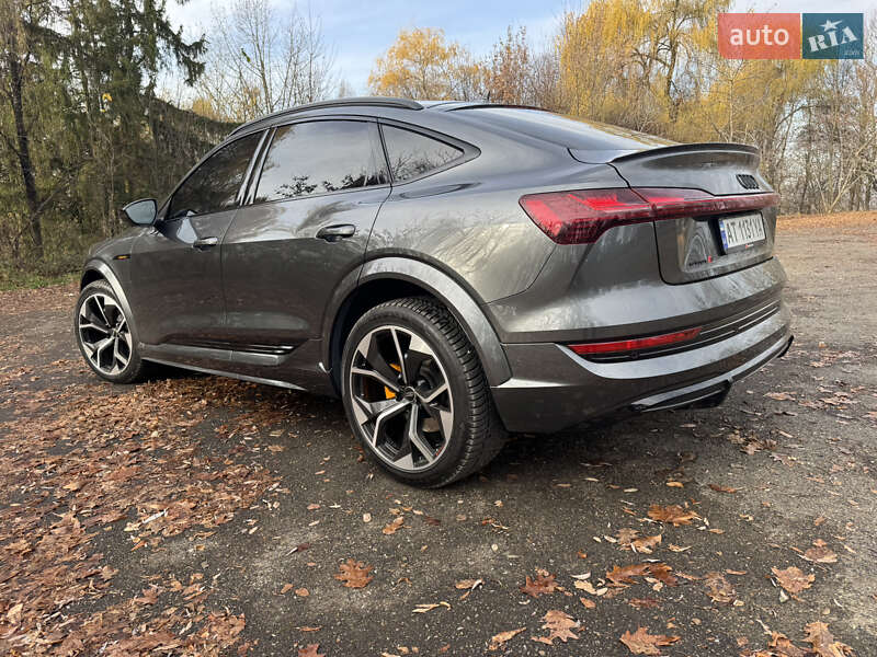 Внедорожник / Кроссовер Audi e-tron S Sportback 2023 в Калуше
