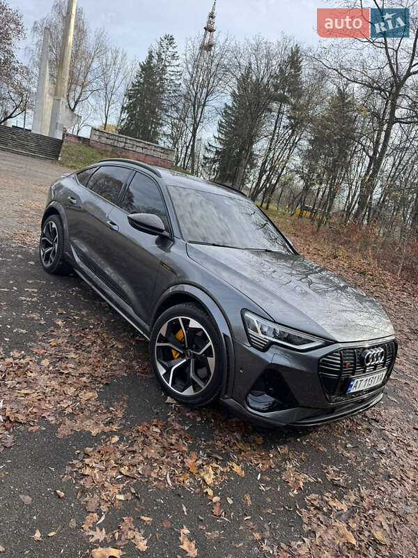 Внедорожник / Кроссовер Audi e-tron S Sportback 2023 в Калуше