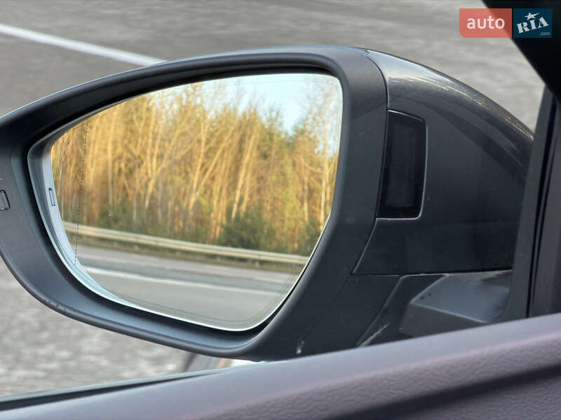 Внедорожник / Кроссовер Audi e-tron S Sportback 2022 в Ковеле фото 65 Внедорожник / Кроссовер Audi e-tron S Sportback 2022 в Ковеле