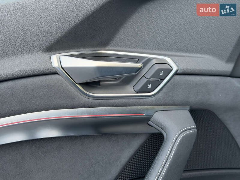 Внедорожник / Кроссовер Audi e-tron S Sportback 2022 в Ковеле фото 67 Внедорожник / Кроссовер Audi e-tron S Sportback 2022 в Ковеле