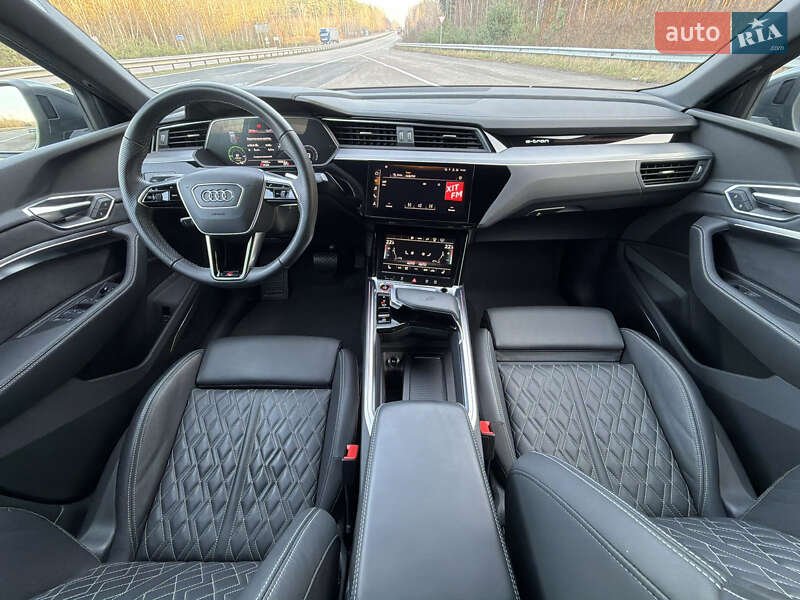 Внедорожник / Кроссовер Audi e-tron S Sportback 2022 в Ковеле фото 112 Внедорожник / Кроссовер Audi e-tron S Sportback 2022 в Ковеле