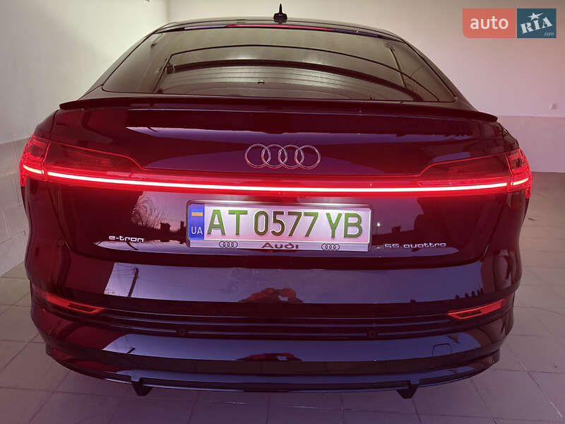 Позашляховик / Кросовер Audi e-tron S Sportback 2021 в Коломиї