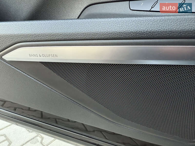 Позашляховик / Кросовер Audi e-tron S Sportback 2021 в Коломиї