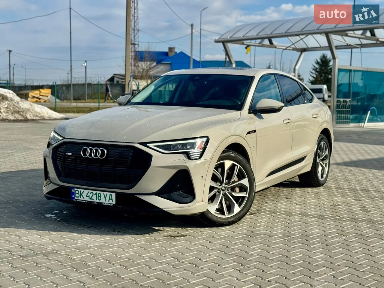2020 Audi e-tron Sportback - мініатюра 34