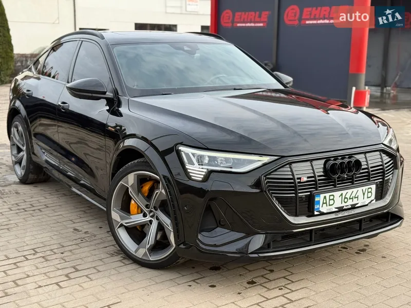 Audi e-tron S Sportback 2021
