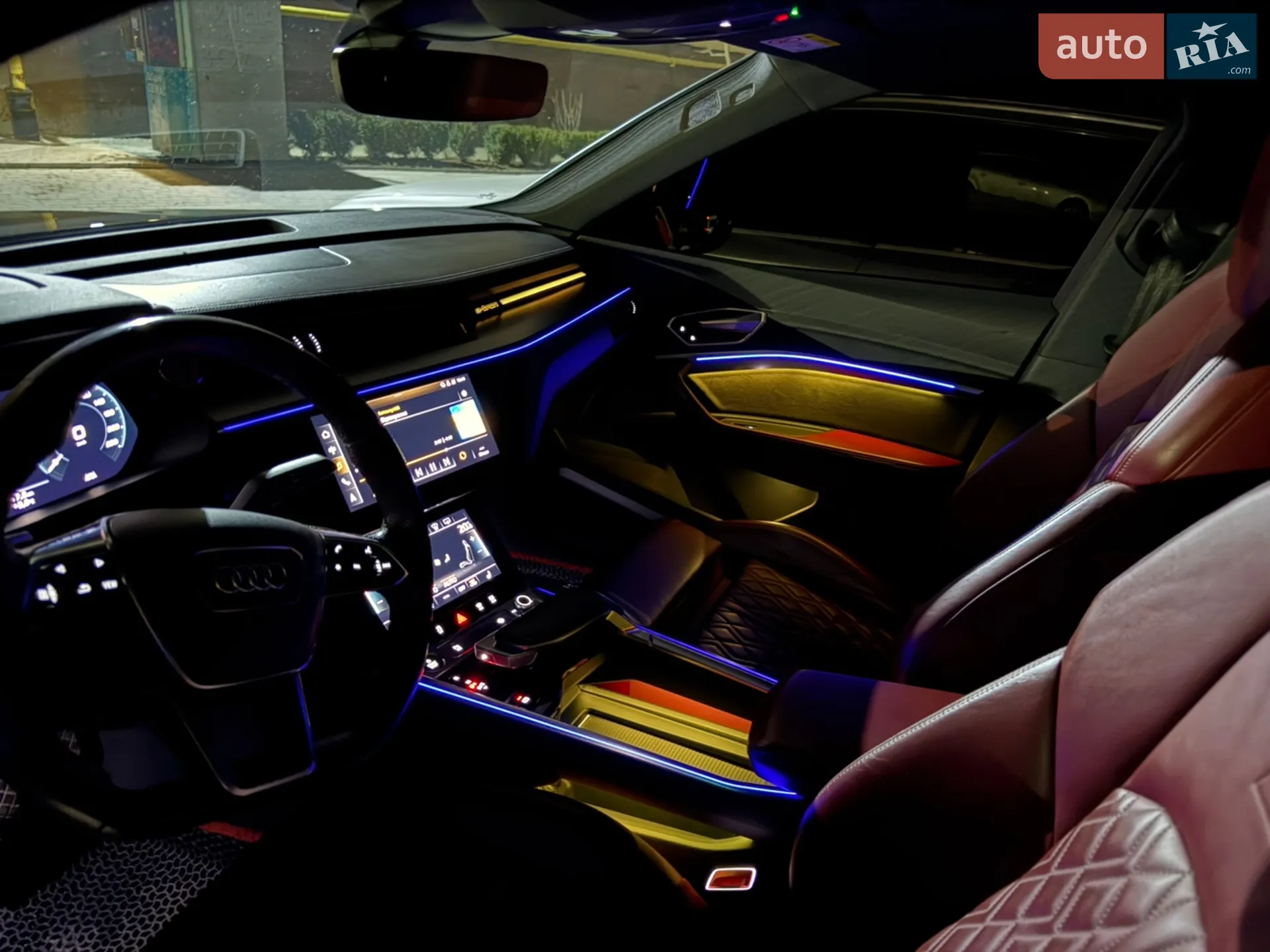 2021 Audi e-tron S Sportback - мініатюра 30
