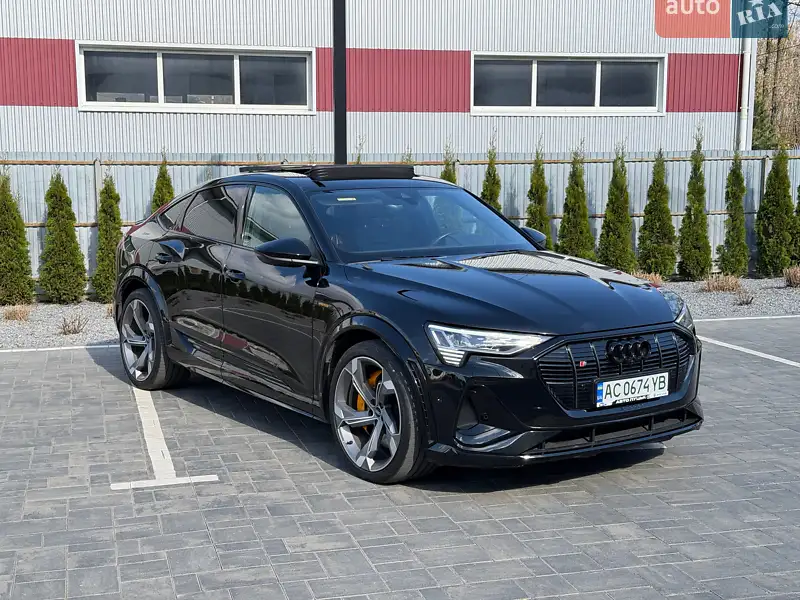 Audi e-tron S Sportback 2021
