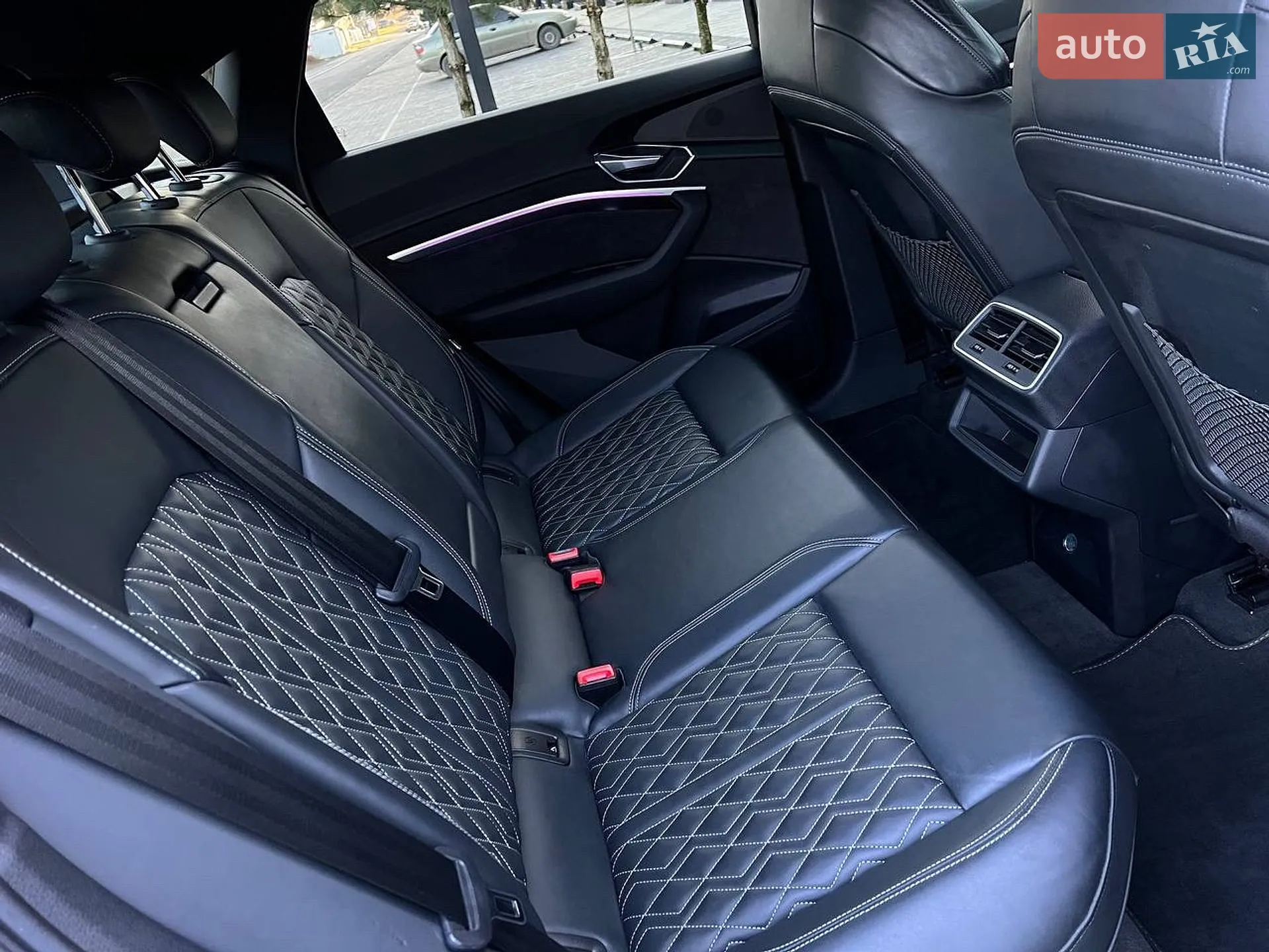 2021 Audi e-tron S Sportback - мініатюра 40