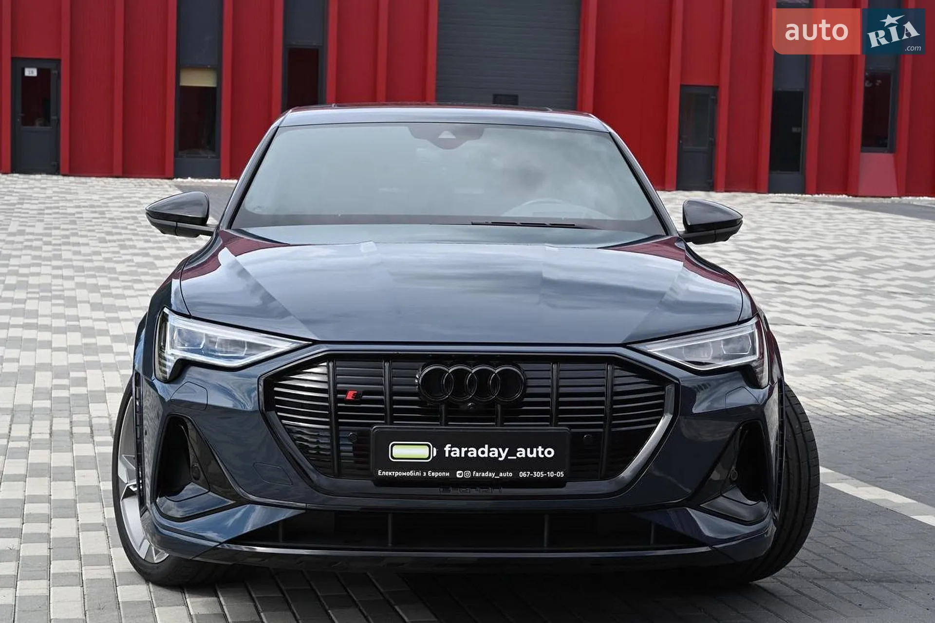 2022 Audi e-tron S Sportback - мініатюра 21