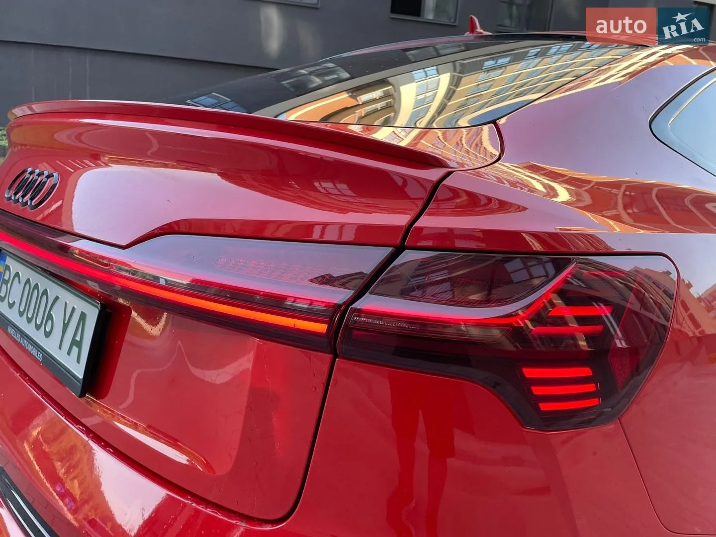 2020 Audi e-tron S Sportback - мініатюра 23