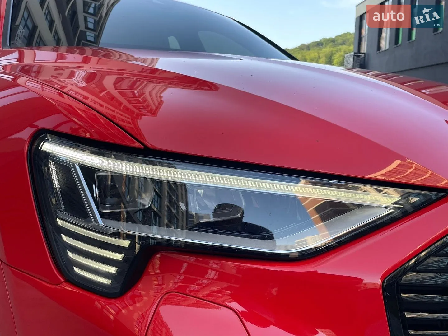 2020 Audi e-tron S Sportback - мініатюра 28
