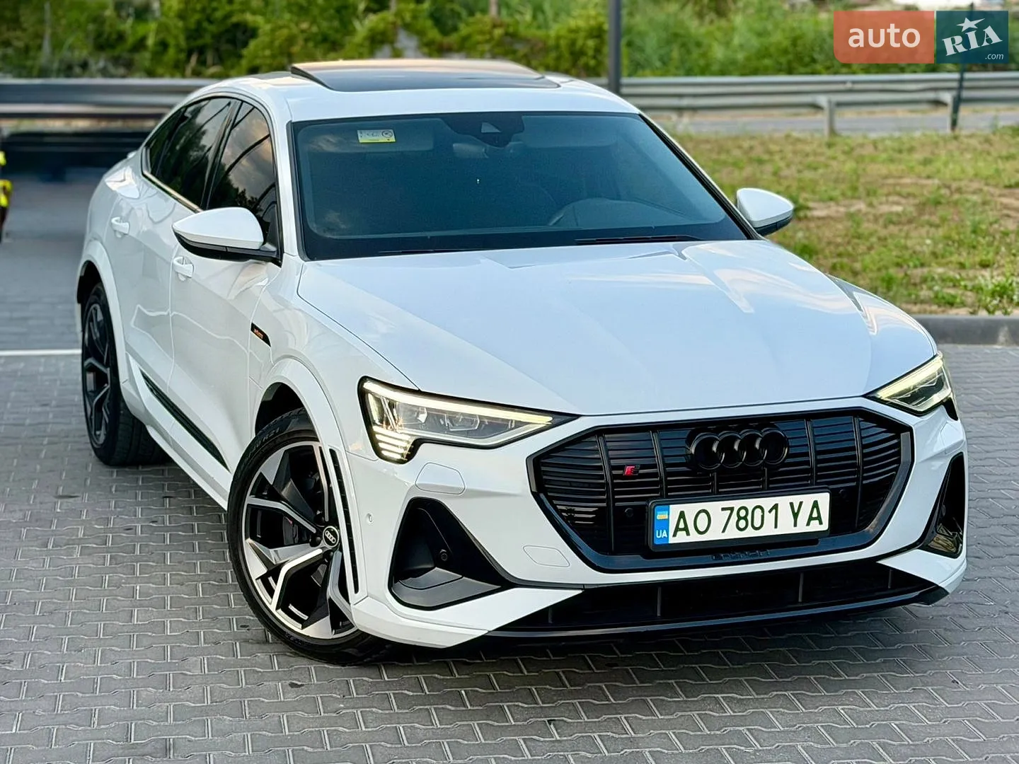 2021 Audi e-tron S Sportback - мініатюра 30