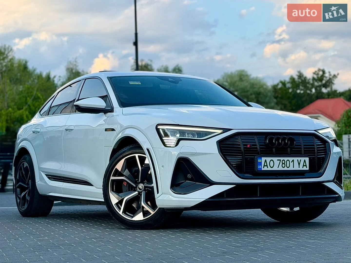 2021 Audi e-tron S Sportback - мініатюра 33