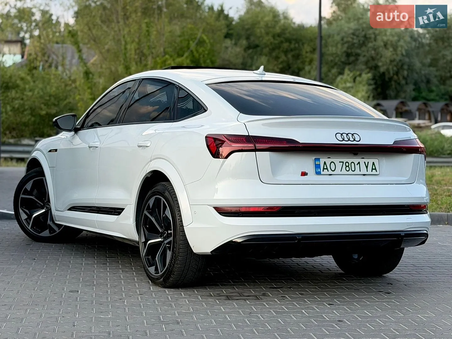 2021 Audi e-tron S Sportback - мініатюра 53