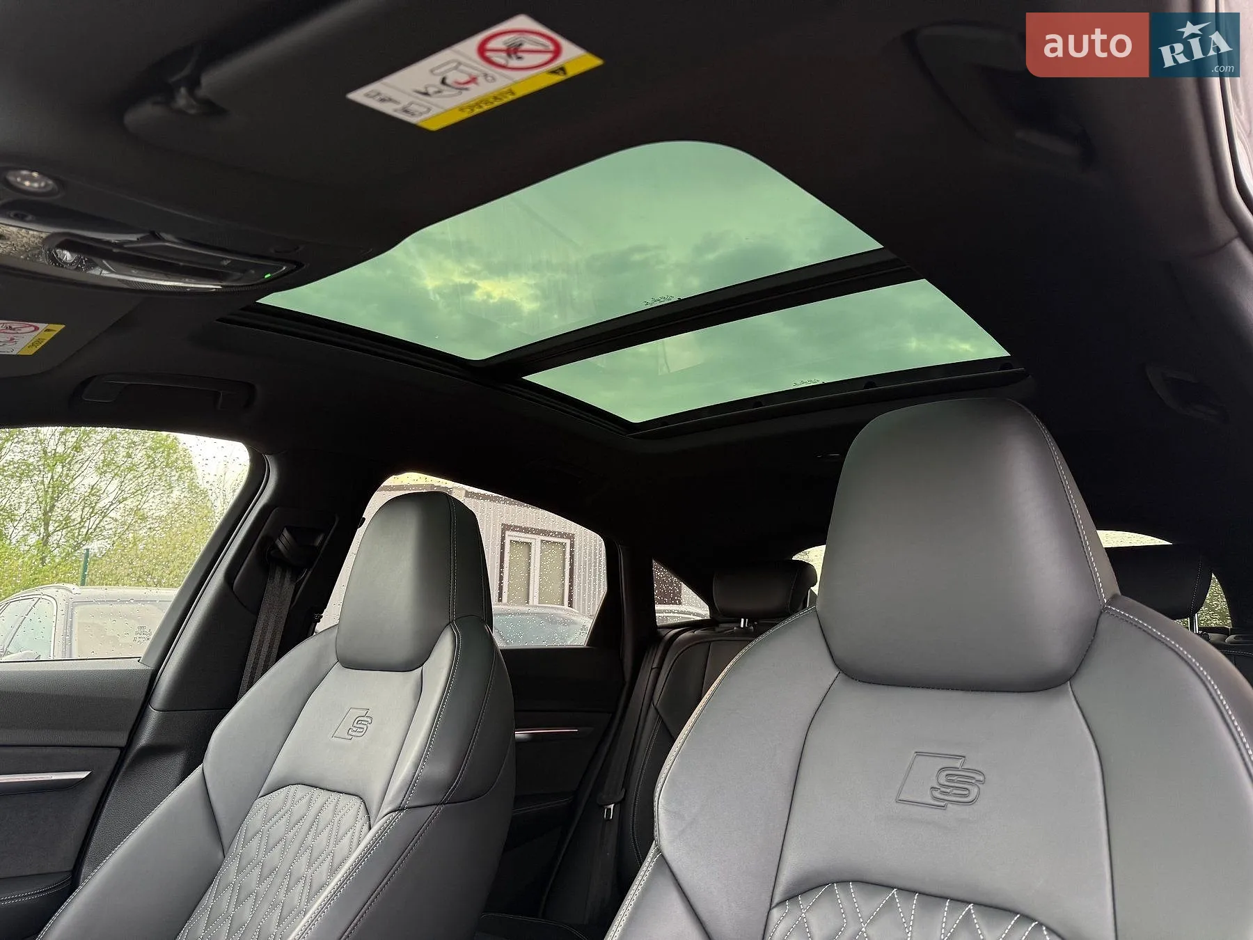 2022 Audi e-tron S Sportback - мініатюра 6