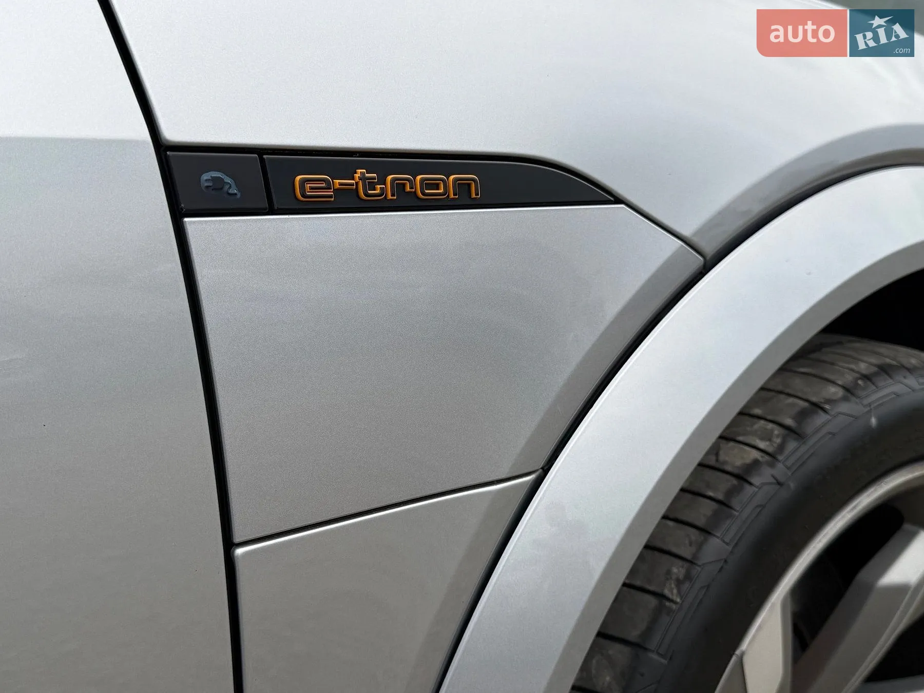 2022 Audi e-tron S Sportback - мініатюра 33