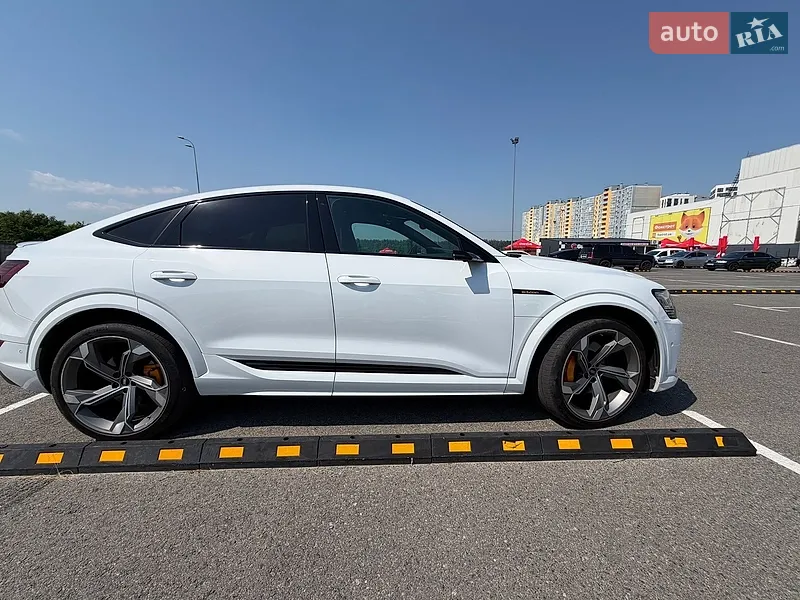 Audi e-tron S Sportback 2021