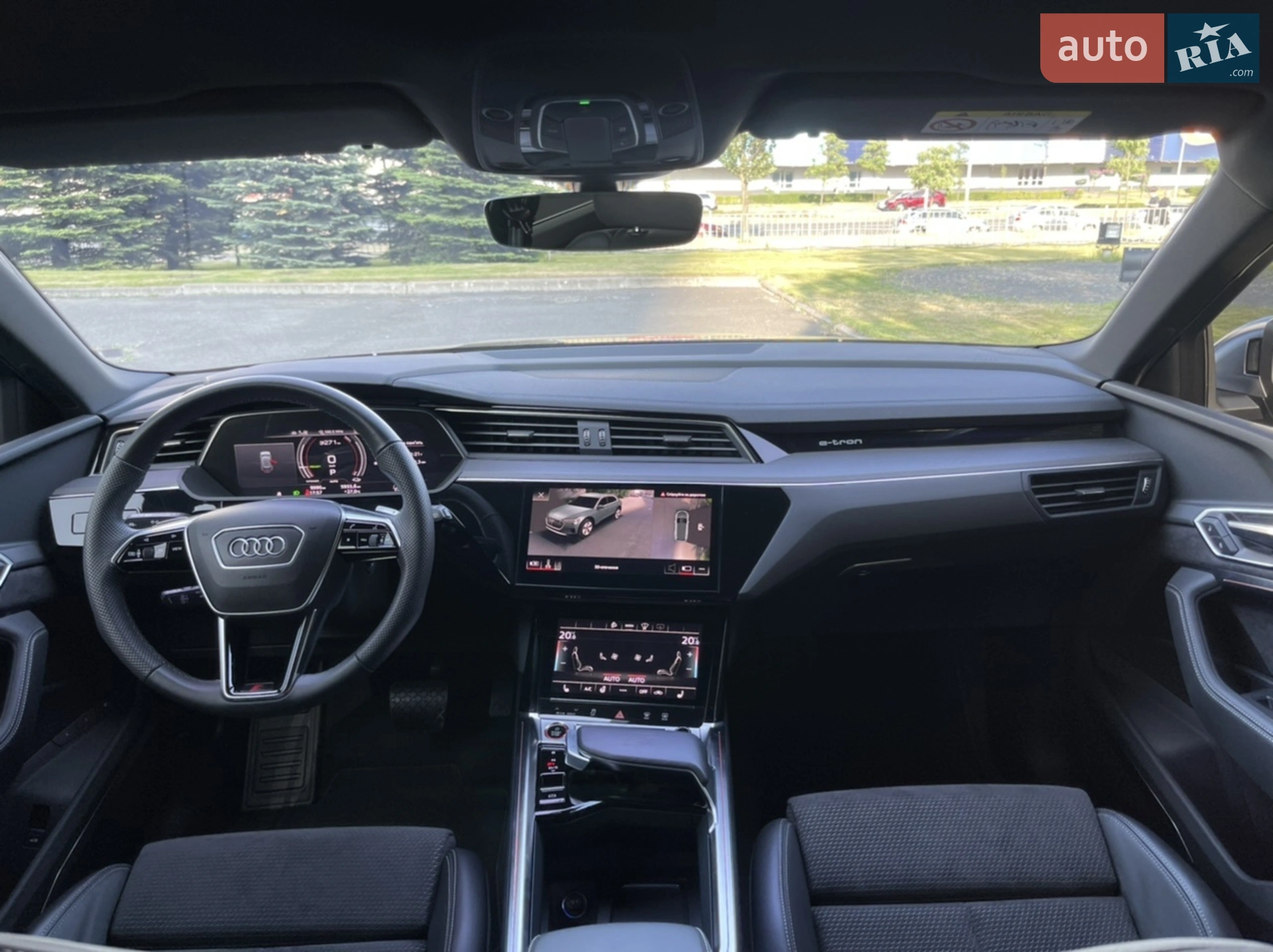 2021 Audi e-tron S - мініатюра 79