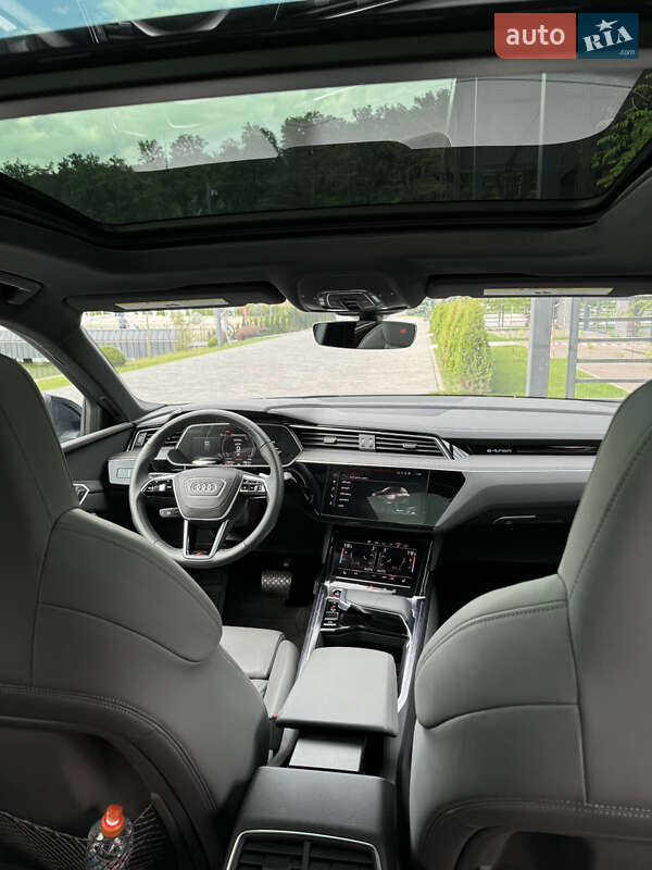 Внедорожник / Кроссовер Audi e-tron S 2022 в Львове