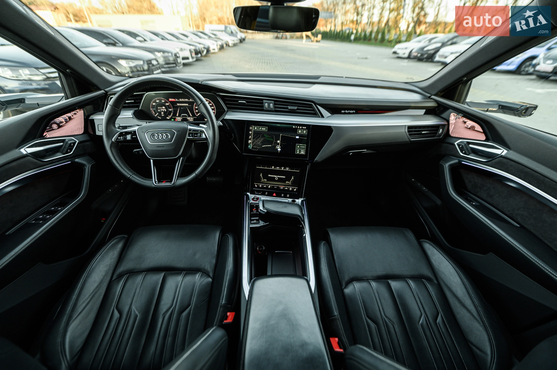 2021 Audi e-tron S - мініатюра 43