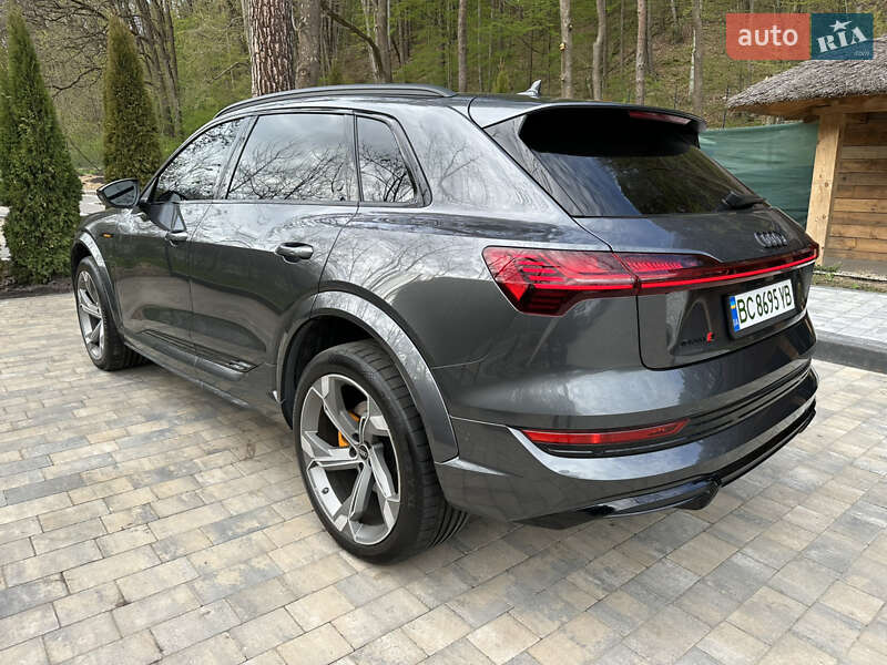 Внедорожник / Кроссовер Audi e-tron S 2022 в Львове
