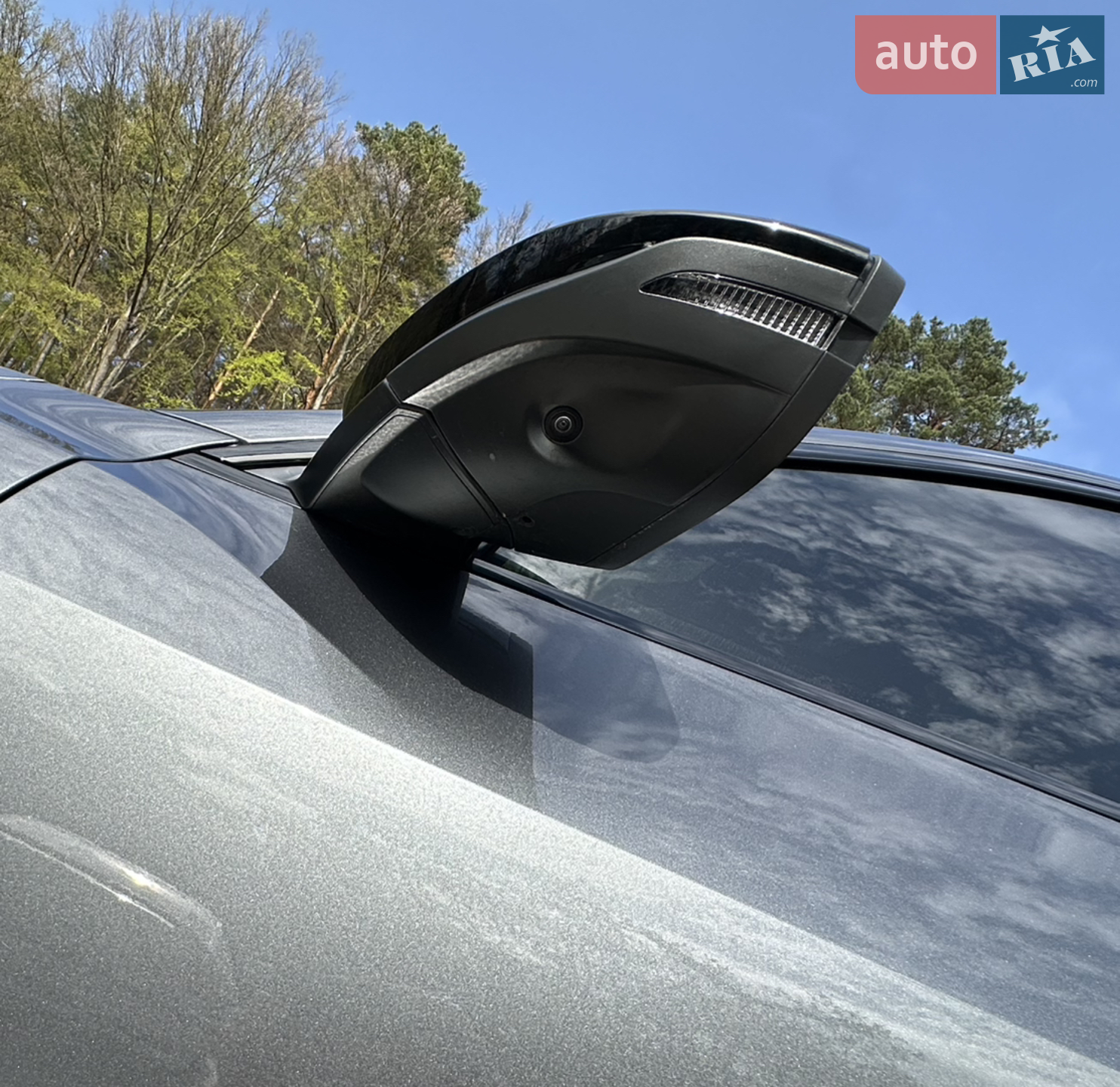 2022 Audi e-tron S - мініатюра 29