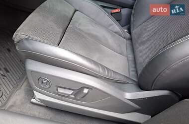 Внедорожник / Кроссовер Audi e-tron S 2021 в 