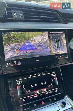 Внедорожник / Кроссовер Audi e-tron S 2022 в 